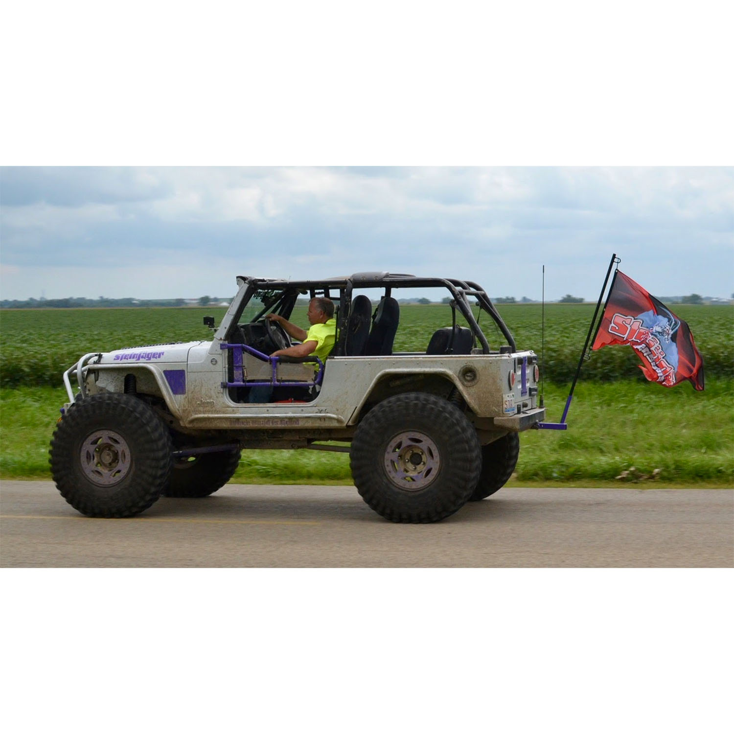 Jeep Receiver Hitch Flag Holder Cloud White